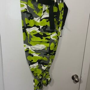 Green Camouflage Cargo Pants